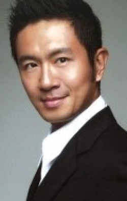 Adrian Pang - bio and intersting facts about personal life.
