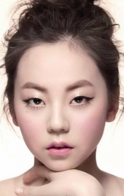 Ahn So-hee - bio and intersting facts about personal life.