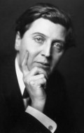 Alban Berg - bio and intersting facts about personal life.