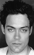Recent Alex Hassell pictures.