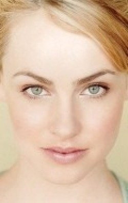 All best and recent Amanda Schull pictures.