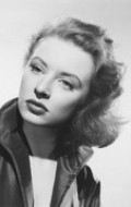 Amanda Blake - bio and intersting facts about personal life.