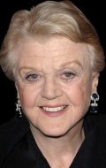 Angela Lansbury - bio and intersting facts about personal life.