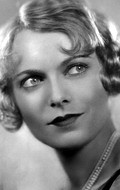 Anna Neagle - wallpapers.