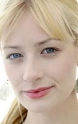 Beth Behrs - bio and intersting facts about personal life.