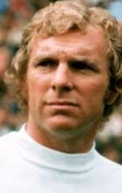 Bobby Moore - bio and intersting facts about personal life.
