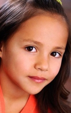 Breanna Yde - bio and intersting facts about personal life.