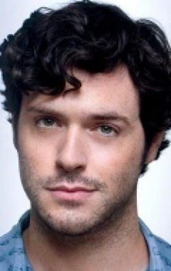 Brendan Hines - bio and intersting facts about personal life.