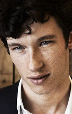 Callum Turner - bio and intersting facts about personal life.