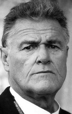Charles Napier - bio and intersting facts about personal life.