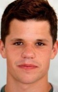 Charlie Carver - bio and intersting facts about personal life.