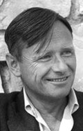 Christopher Isherwood - bio and intersting facts about personal life.