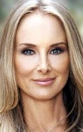 Chynna Phillips - bio and intersting facts about personal life.