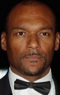 Colin Salmon - bio and intersting facts about personal life.