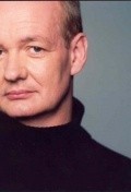 Recent Colin Mochrie pictures.