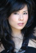 Crystal Kwon - bio and intersting facts about personal life.