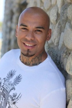 Daniel Moncada - bio and intersting facts about personal life.