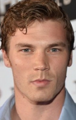 Derek Theler - bio and intersting facts about personal life.
