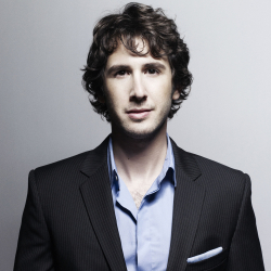 Josh Groban - bio and intersting facts about personal life.