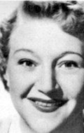 Dora Bryan - bio and intersting facts about personal life.