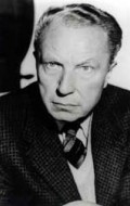 Douglas Sirk - bio and intersting facts about personal life.