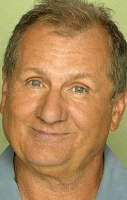 Recent Ed O'Neill pictures.