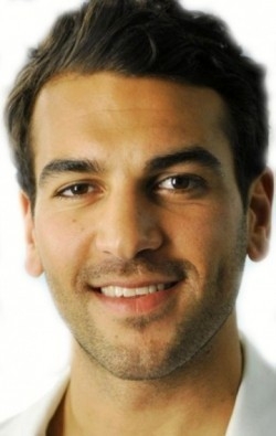 Elyas M'Barek - bio and intersting facts about personal life.
