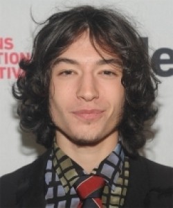 Ezra Miller - bio and intersting facts about personal life.
