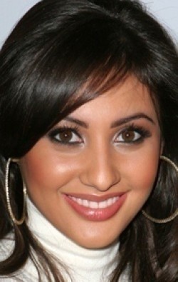 Francia Raisa - bio and intersting facts about personal life.