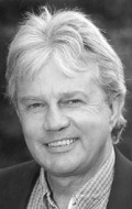 Frazer Hines - bio and intersting facts about personal life.