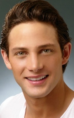 Gabriel Coronel - bio and intersting facts about personal life.
