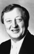 Graham Kennedy - bio and intersting facts about personal life.
