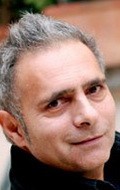Hanif Kureishi - bio and intersting facts about personal life.