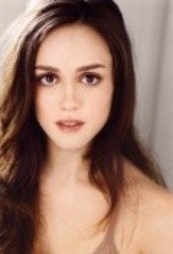 Heather Lind - bio and intersting facts about personal life.