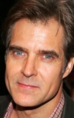 All best and recent Henry Czerny pictures.