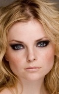 Izabella Miko - bio and intersting facts about personal life.