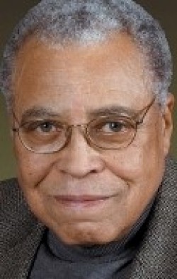 James Earl Jones - bio and intersting facts about personal life.