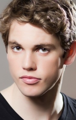 Jedidiah Goodacre - bio and intersting facts about personal life.