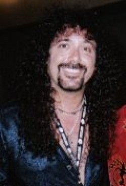 Jess Harnell - bio and intersting facts about personal life.