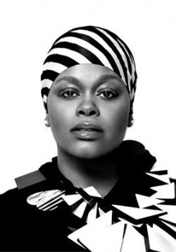 Jill Scott - bio and intersting facts about personal life.