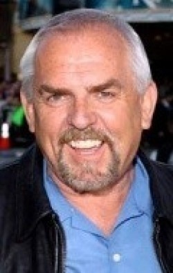 John Ratzenberger - bio and intersting facts about personal life.