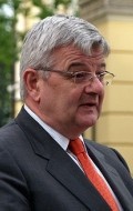 Joschka Fischer - bio and intersting facts about personal life.