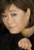 Julie Inouye - bio and intersting facts about personal life.