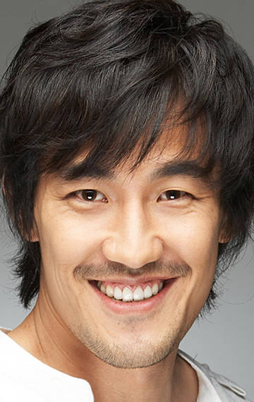 Jung Soo Han - bio and intersting facts about personal life.
