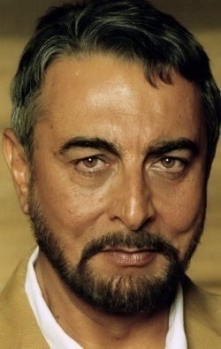 Kabir Bedi - bio and intersting facts about personal life.