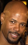 Keenen Ivory Wayans - bio and intersting facts about personal life.