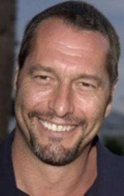 Ken Kirzinger - bio and intersting facts about personal life.