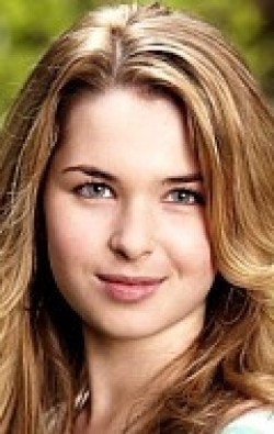 Recent Kirsten Prout pictures.