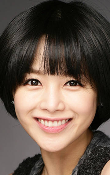 Recent Lee Young A pictures.