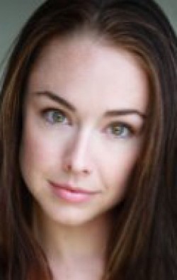 Lindsey McKeon - bio and intersting facts about personal life.